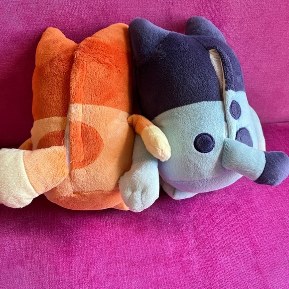 Bluey and Bingo Talking Plushies - Picture 3 of 3